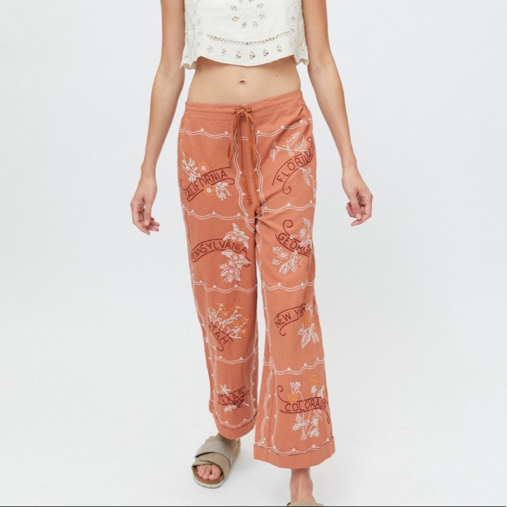 Urban outfitters kimchi blue state flowers embroidered wide leg pants